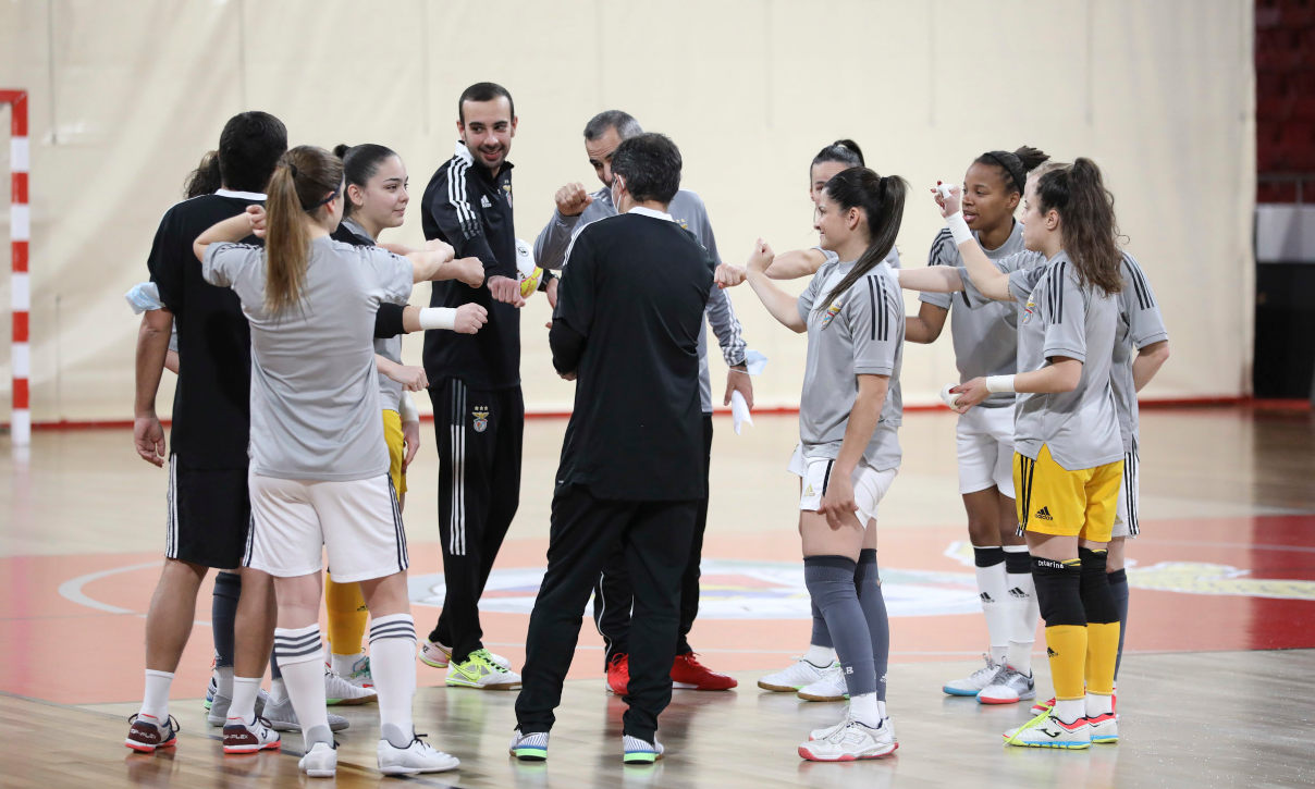 Equipa feminina de futsal