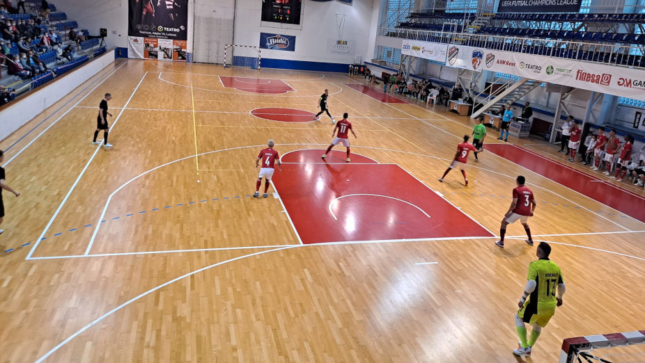 MFK Sinara Ekaterinburg-Benfica