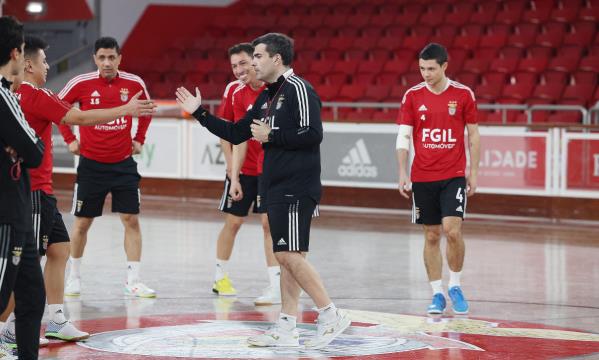 Pulpis no treino da equipa de futsal