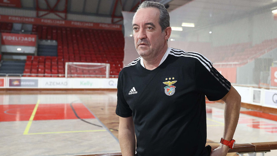 Paulo Almeida, treinador da equipa feminina de hóquei em patins do Benfica