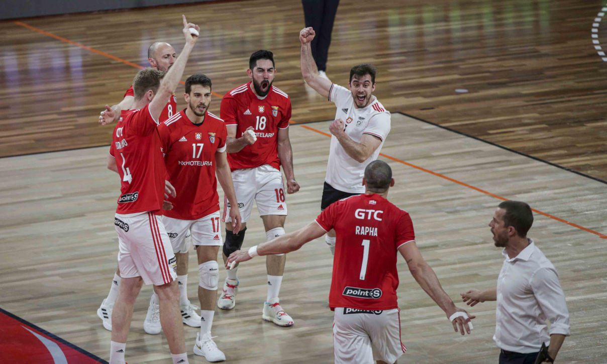 Voleibol: Benfica vence Vojvodina na 'negra' e faz história na 'Champions'  - Futebol 365