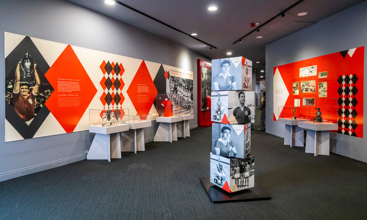 Exposição Benfica no Topo da Europa - comemoração dos 60 anos do bicampeonato europeu
