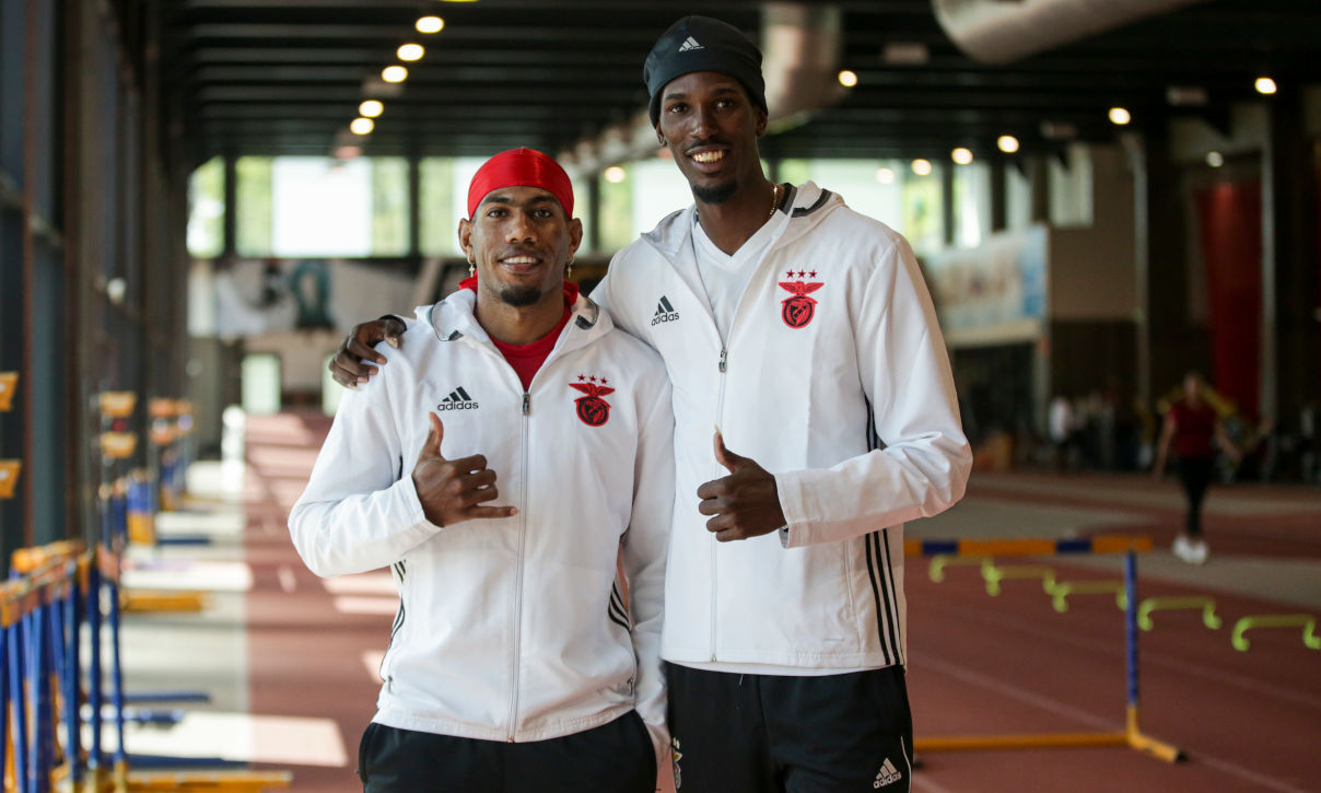 Reynier Mena e Roger Iribarne