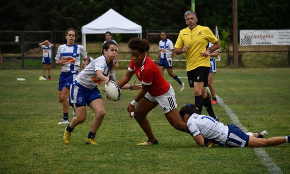R&#226;guebi feminino do Benfica