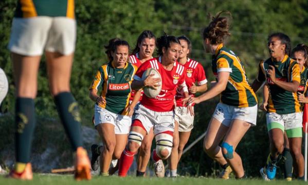 R&#226;guebi feminino do Benfica