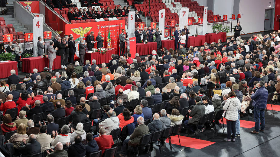 Benfica: sessão solene de entrega de Anéis de Platina e Emblemas de Dedicação