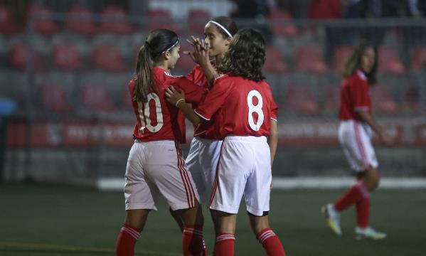 Les U-17 du Benfica vont repr&#233;senter le Portugal dans un stage