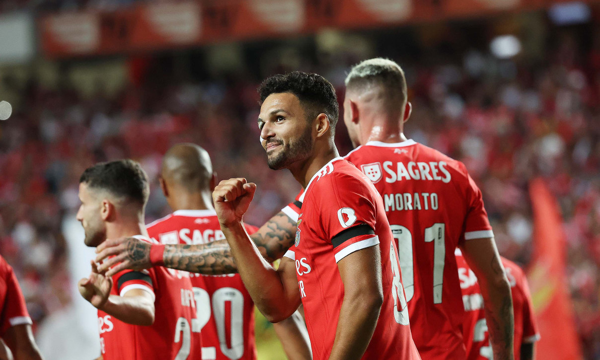 Benfica-P. Ferreira