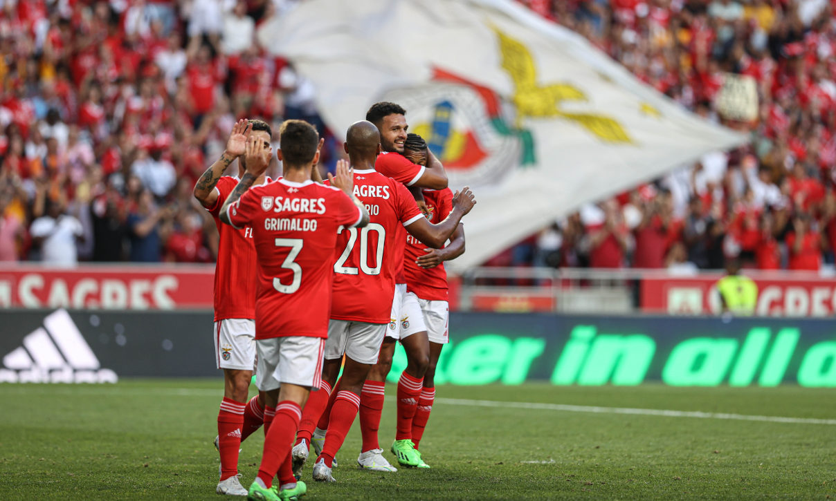 Champions: Benfica faz jogo paciente e inteligente, superando o Brugge