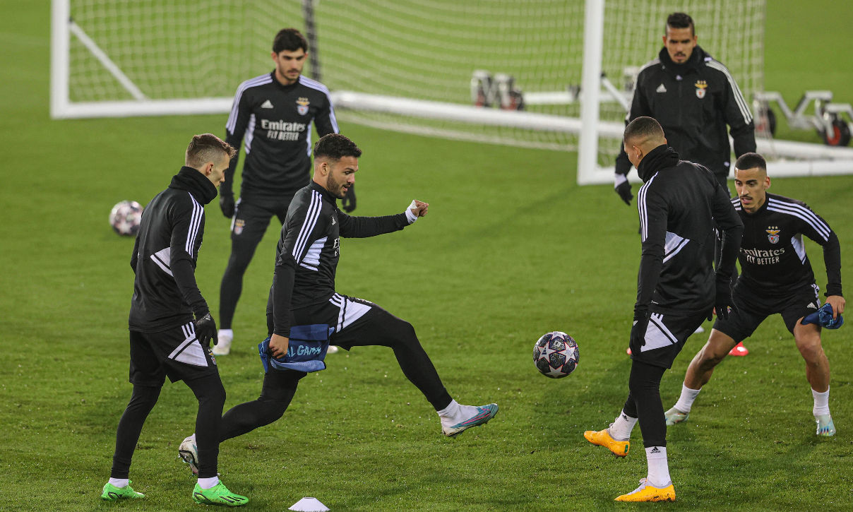 Treino do Benfica no estádio do Club Brugge KV
