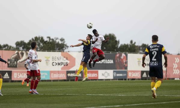 Benfica B-Torreense no Benfica Campus