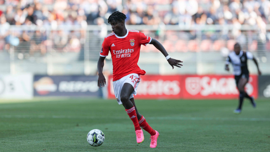 Benfica B-Farense