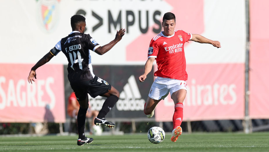 Benfica B-Farense