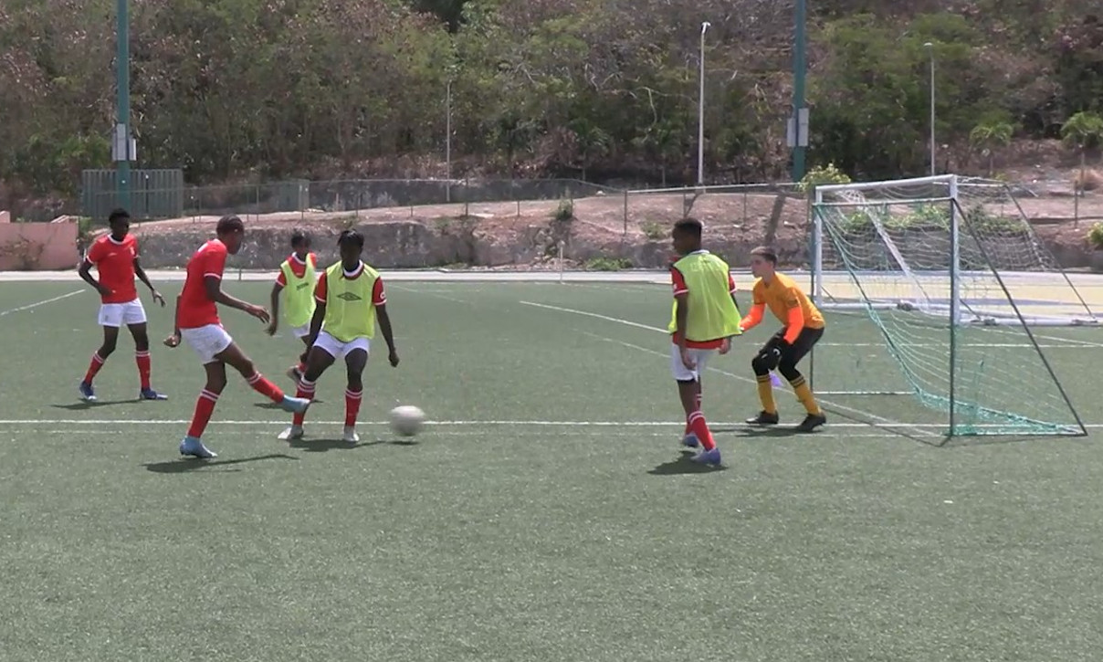 Benfica Camp nos Barbados