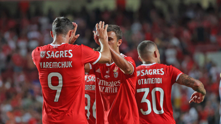 Futebol Benfica Newcastle Henrique Araújo