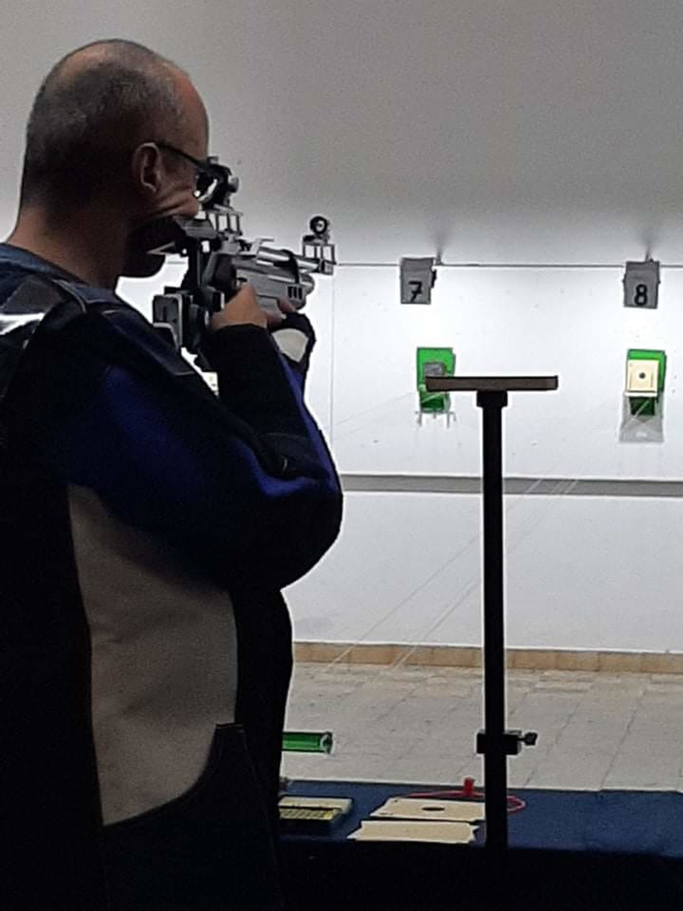 18