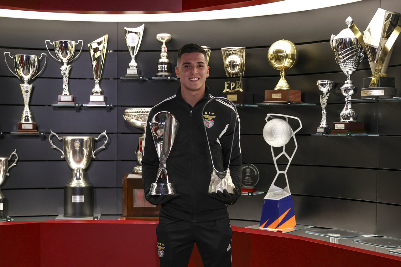 Entrega de Troféus no Museu Benfica – Cosme Damião