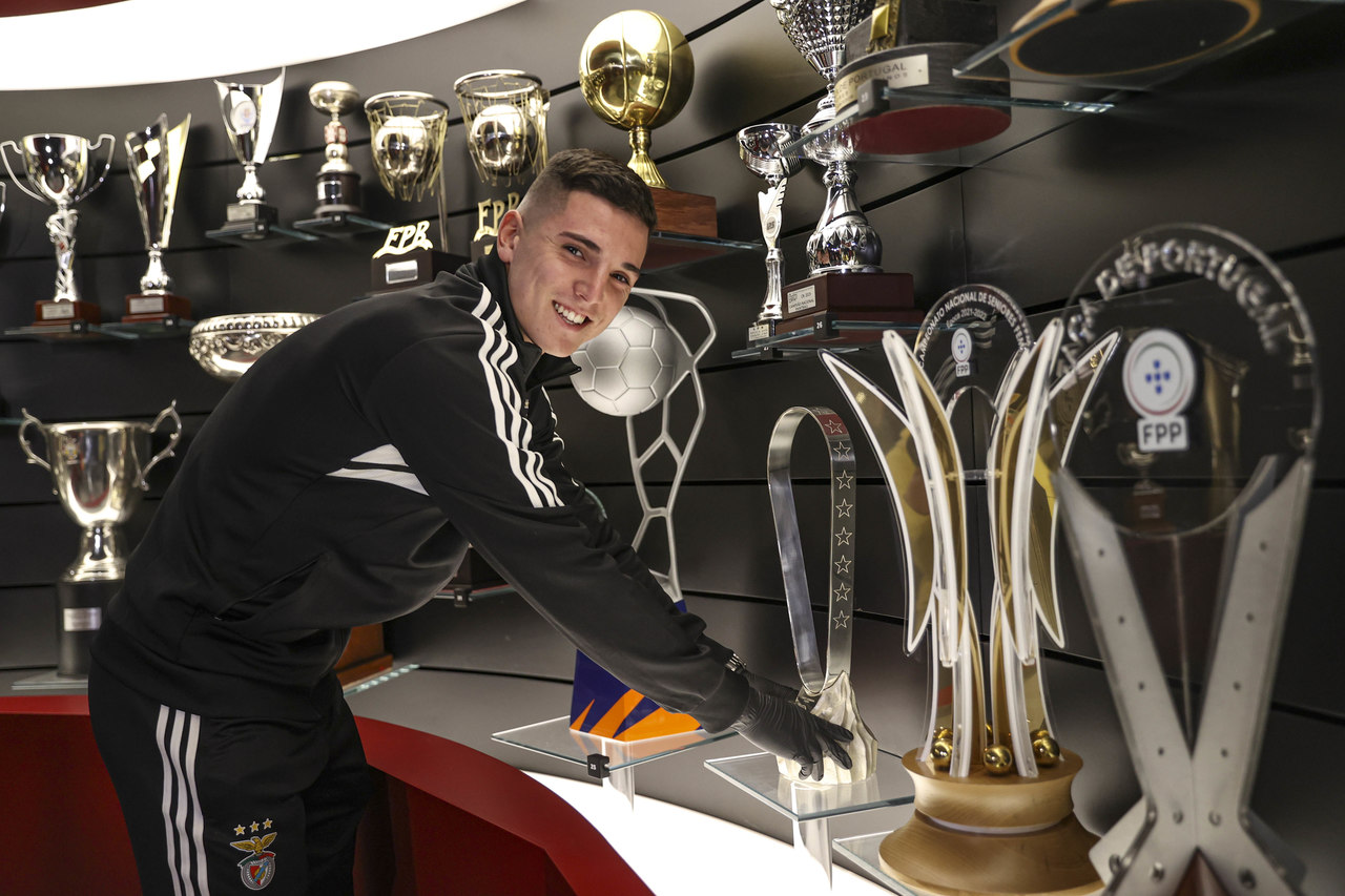 Entrega de Troféus no Museu Benfica – Cosme Damião