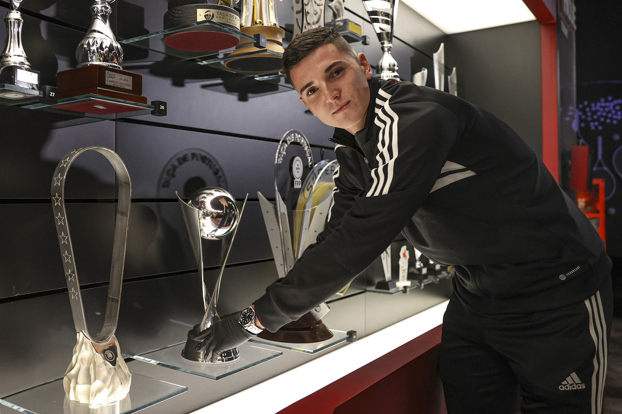 Entrega de Troféus no Museu Benfica – Cosme Damião