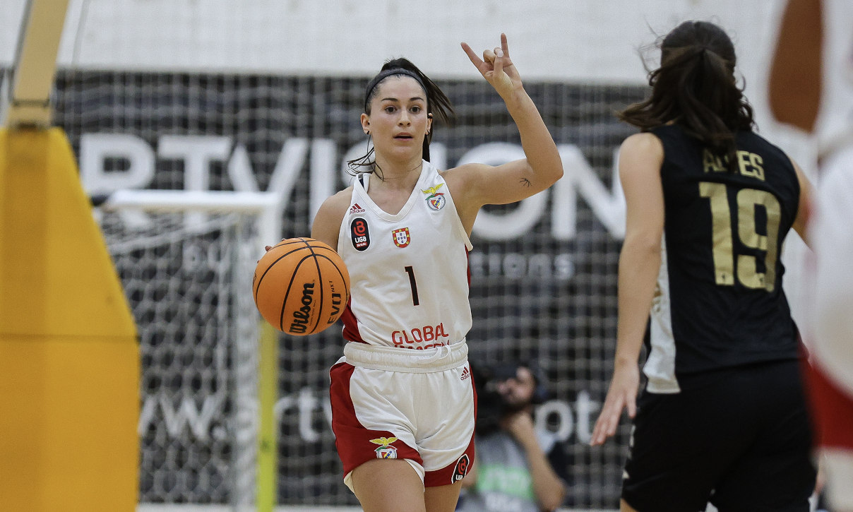 Joana Soeiro