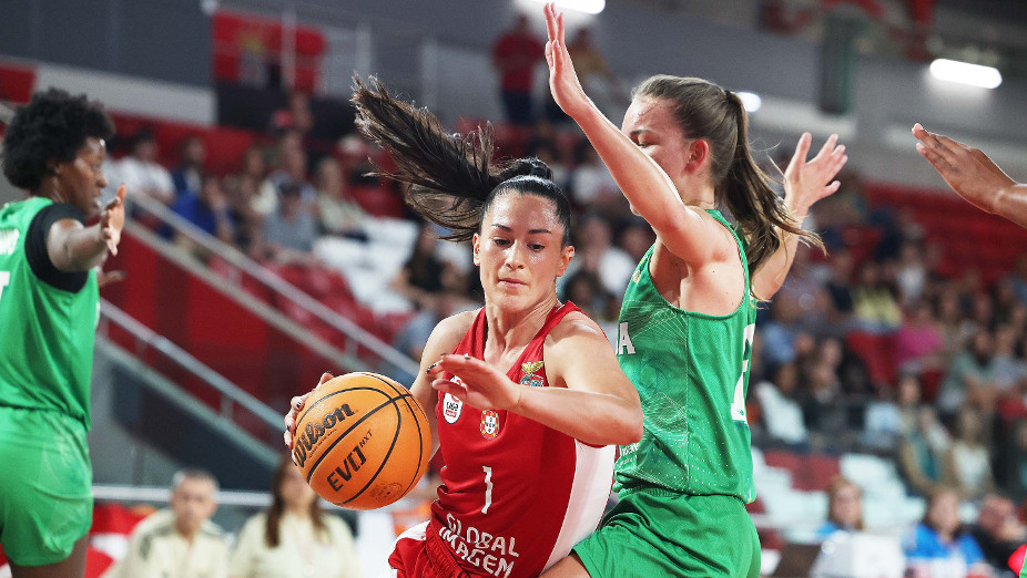 Joana Soeiro