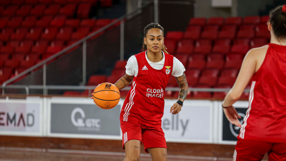 Raphaella Monteiro no treino