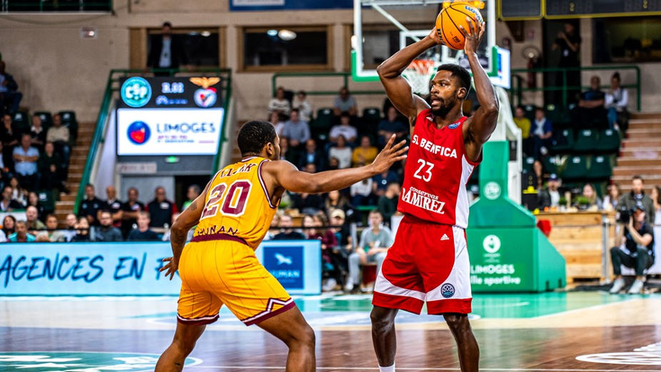 Toney Douglas