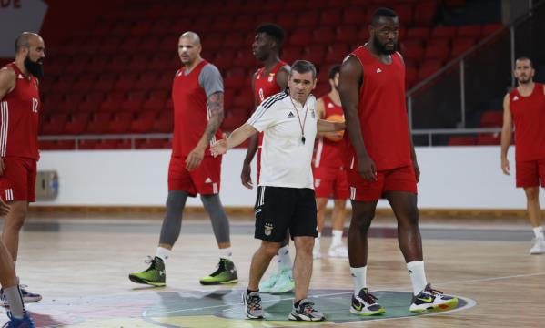 Norberto Alves e Terrell Carter