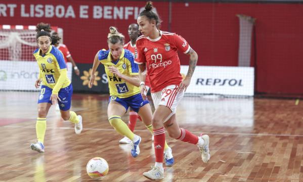 Women&#39;s Futsal