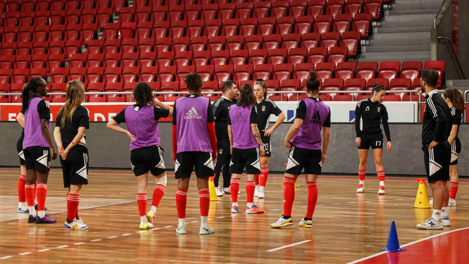 Equipa feminina de futsal do Benfica