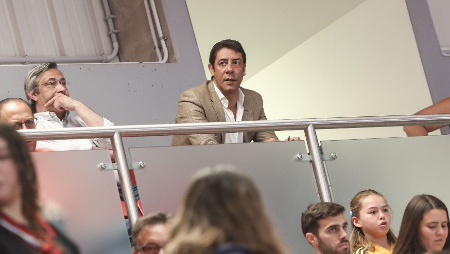 Presidente Rui Costa assistiu ao Clássico