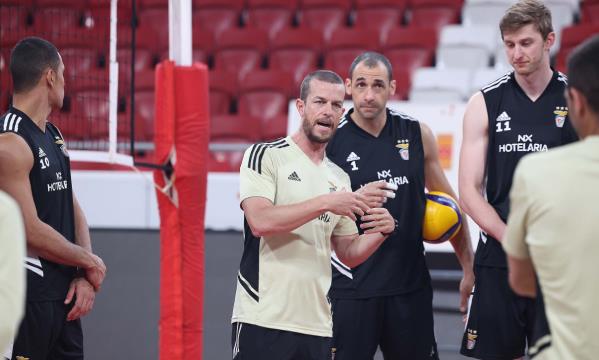 Marcel Matz d&#225; indica&#231;&#245;es &#224; equipa
