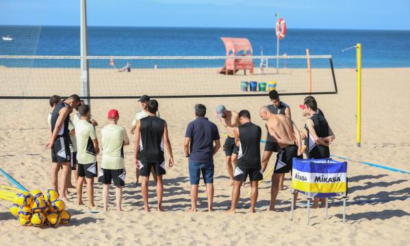 Grupo na praia de Carcavelos