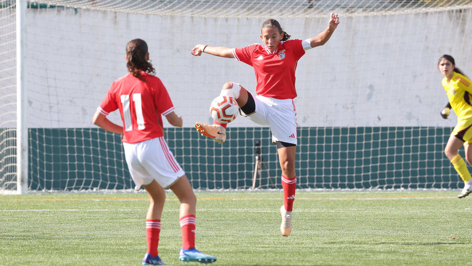 Equipa Sub-17 de futebol feminino