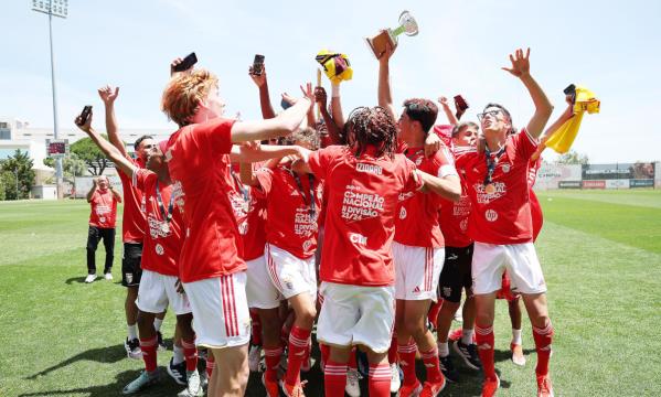 Futebol forma&#231;&#227;o