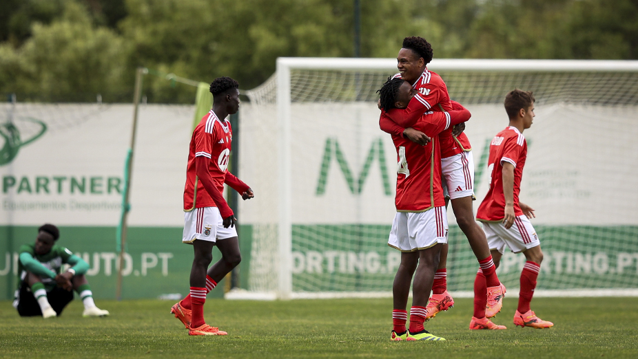 Festejos dos jogadores do Benfica