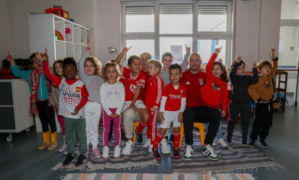 Aursnes e Tiago Gouveia na Associa&#231;&#227;o Tempo de Mudar