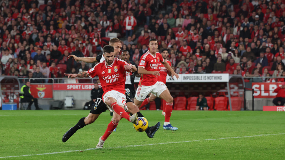 Benfica-Farense