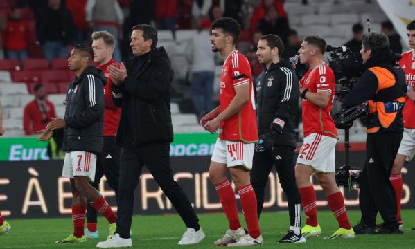 Roger Schmidt no final do jogo