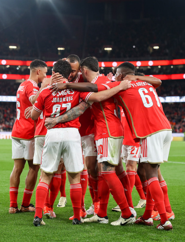 Festejo dos jogadores do Benfica
