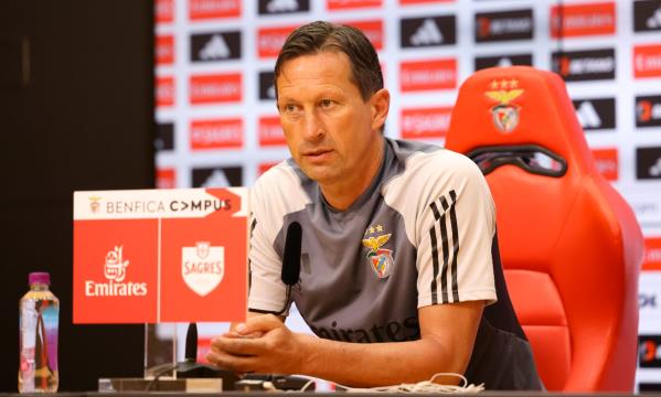 Roger Schmidt