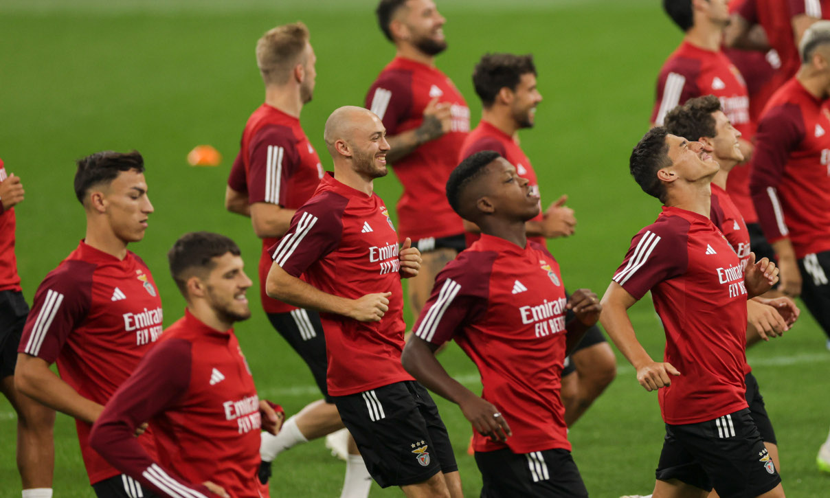 Benfica Training Session Inter Group D Champions League Milan - SL Benfica