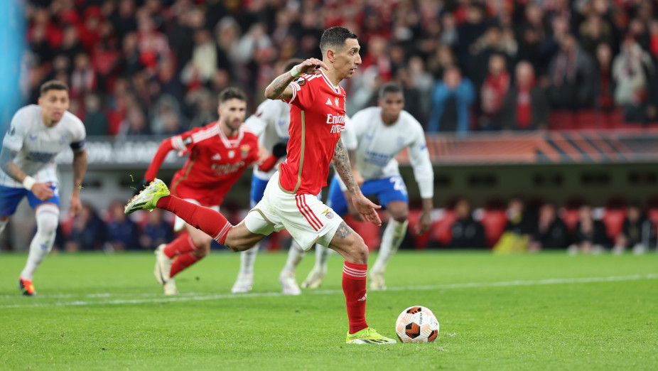 Benfica-Rangers