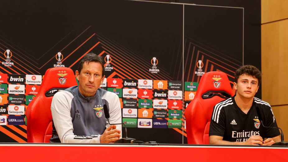 Roger Schmidt e João Neves
