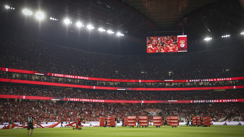 Adeptos no Estádio da Luz