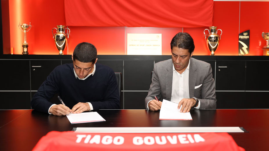 Tiago Gouveia e o Presidente Rui Costa