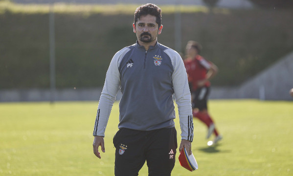 Futebol forma&#231;&#227;o