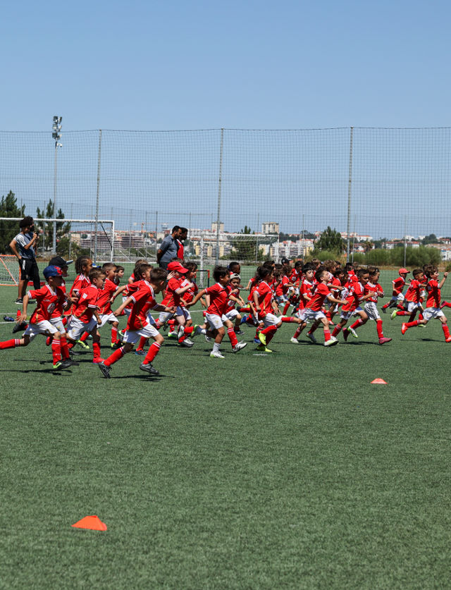Futebol forma&#231;&#227;o