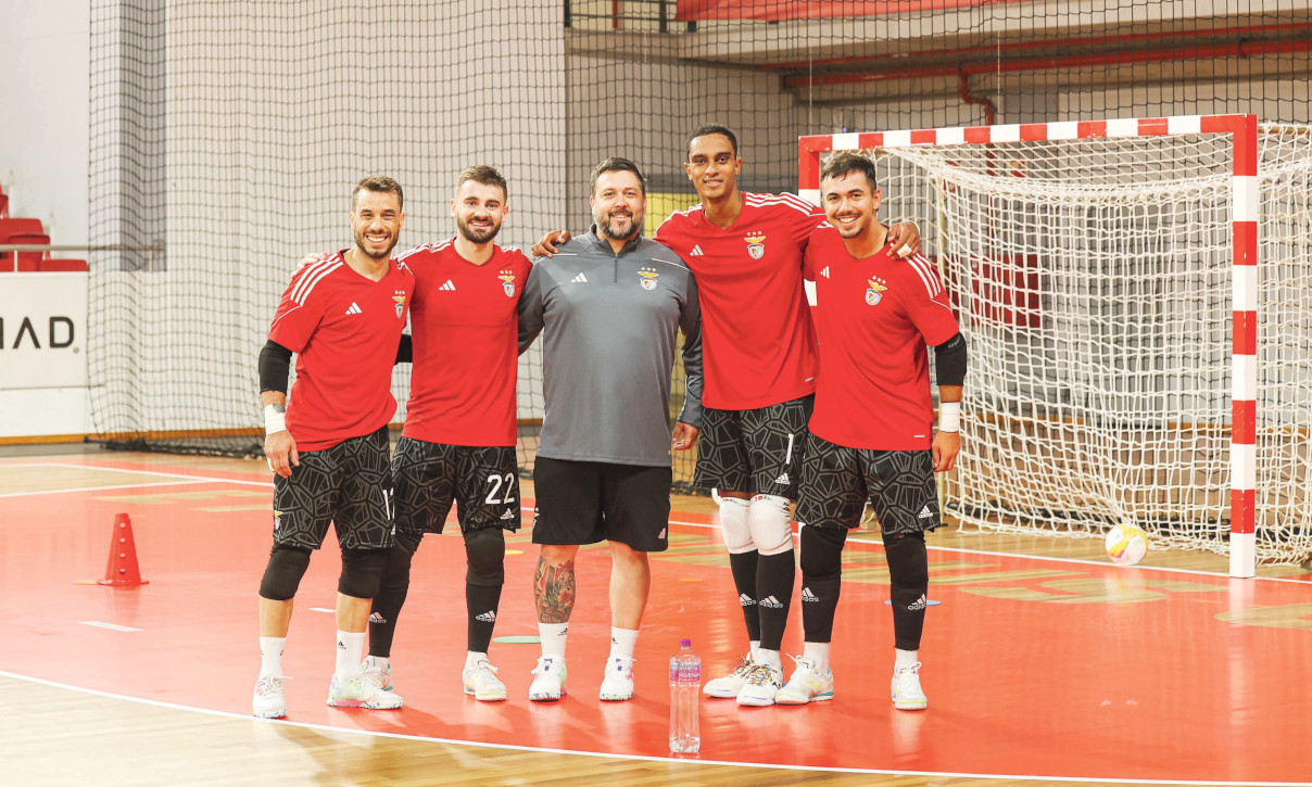 Benfica Futsal Reportagem Jornal SL Benfica Benfica Futsal Reportagem Jornal SL Benfica