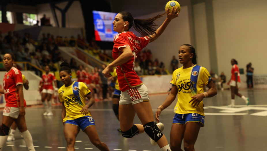 Ana Bolzan